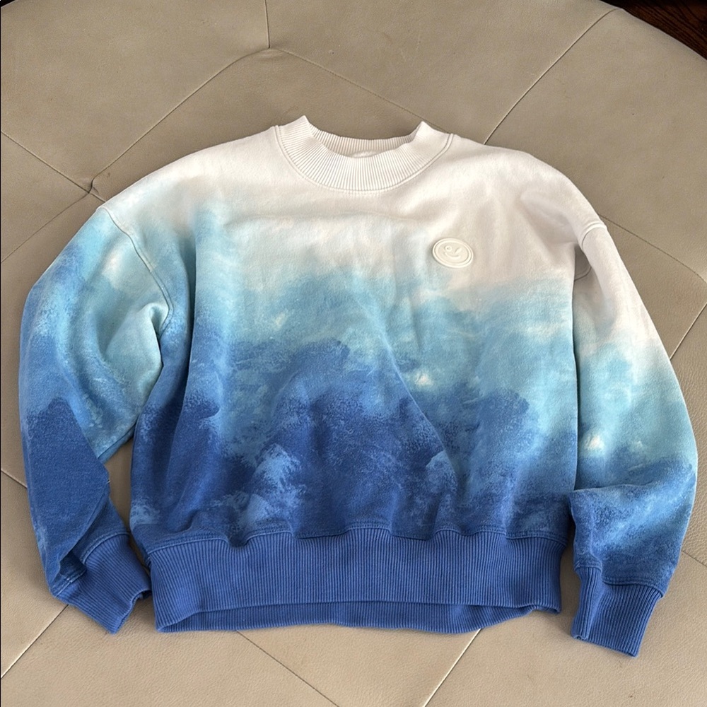 Gilly Hicks White And Blue Tie Dye Sweatshirt